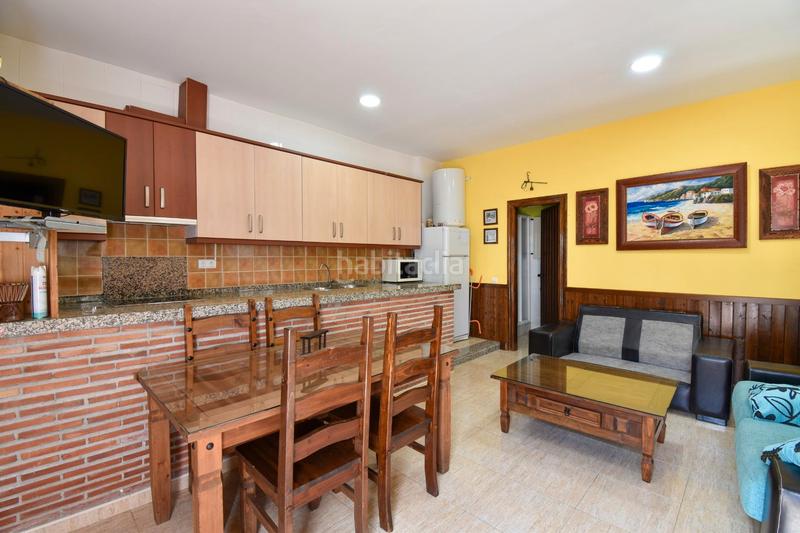 Foto bedebb3f-3db3-4dd1-b1db-81ce5aa321af. Apartamento en calle paseo marítimo 43 apartamento en mayorazgo ii, primera linea de playa en Salobreña
