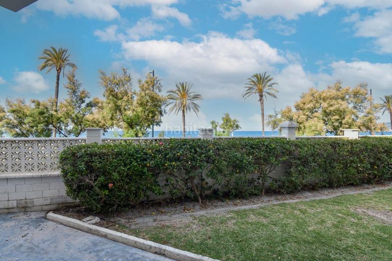 Foto d218f407-2f29-4dbc-92fc-20179a31c89a. Apartamento en calle paseo marítimo 43 apartamento en mayorazgo ii, primera linea de playa en Salobreña
