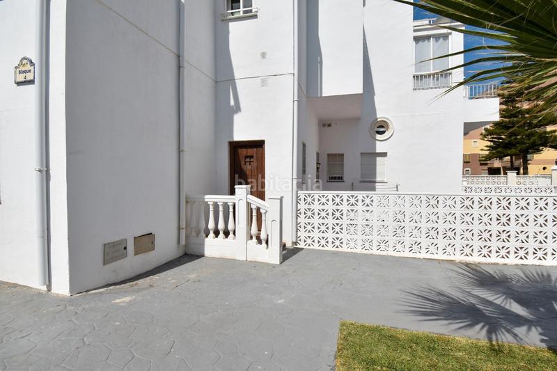 Foto e389a79f-5703-4faf-9702-19fd4bfe2c6b. Apartamento en calle paseo marítimo 43 apartamento en mayorazgo ii, primera linea de playa en Salobreña