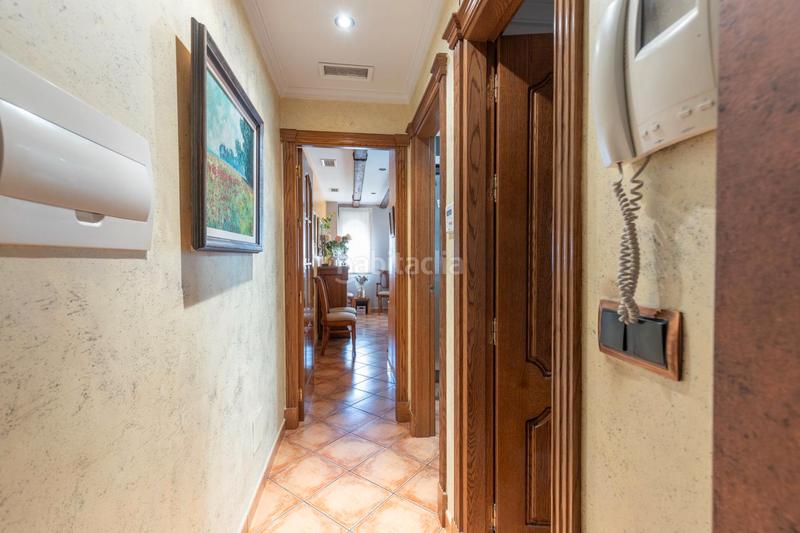 Foto 9a9a2e88-4db9-433f-b0b1-e1c1ddad800c. Casa amb calefacció aparcament a San Francisco Javier Granada