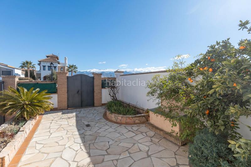Foto 099ed880-3f84-407b-a923-d1ac054a069c. Chalet  con piscina en alhendin en Urbanizaciones Alhendín
