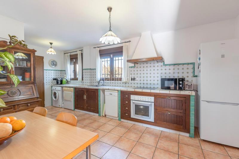 Foto 56417904-b5ec-4da6-90ea-324570978107. Chalet  con piscina en alhendin en Urbanizaciones Alhendín