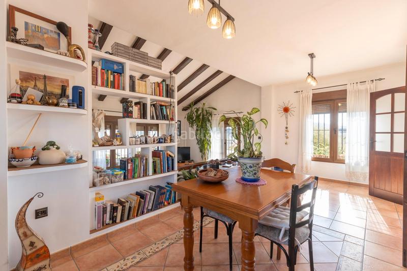 Foto dbf915ae-5bce-460a-94c0-77a9b19f6257. Chalet  con piscina en alhendin en Urbanizaciones Alhendín