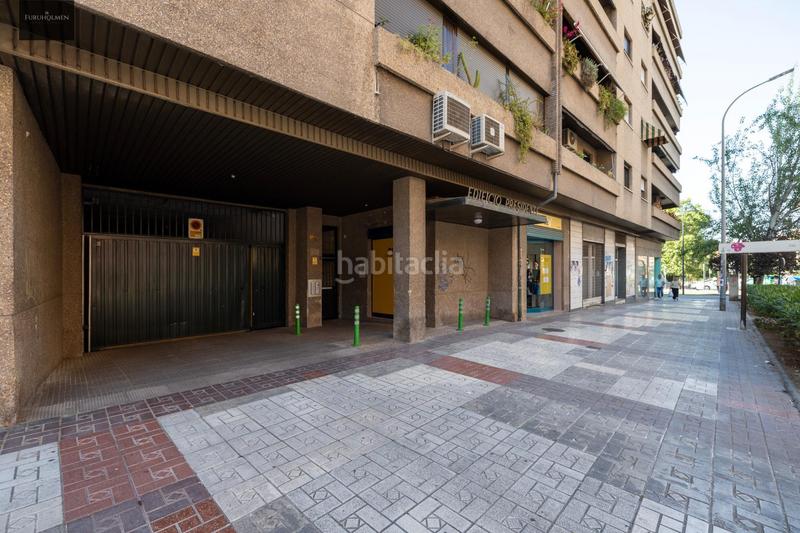 Foto 1f388544-56a4-4bf3-b5ac-980861734691. Piso  en constitucion/caleta con plaza garaje en Granada