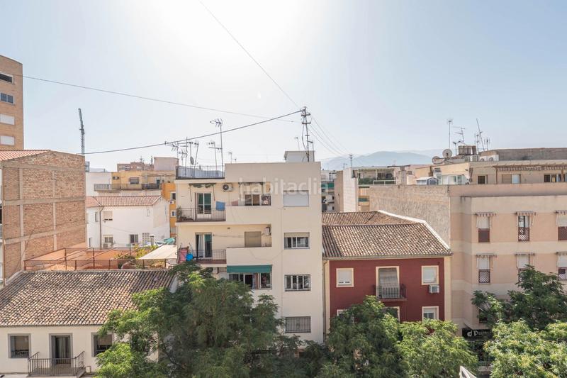 Foto a97f33e6-f0d9-4ada-ace4-7a31a07f853b. Piso  sin ascensor zona avda dilar / pts en Barrio de Zaidín Granada