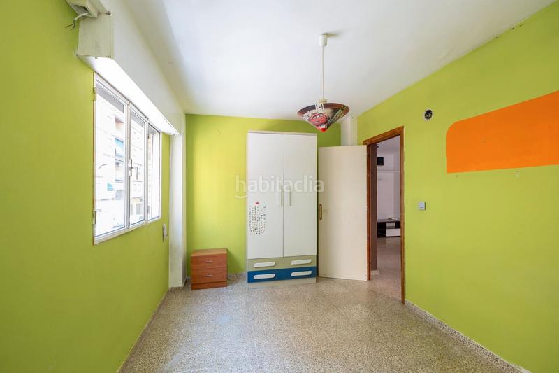 Foto 10d04af2-16e9-46a7-834b-2126d0361e6d. Piso en calle santander 3 piso en zaidin en Barrio de Zaidín Granada