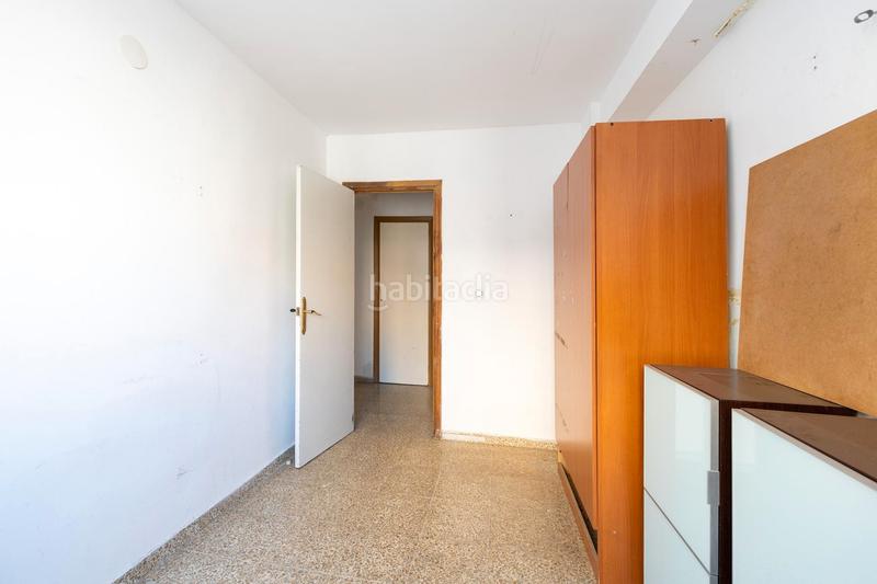 Foto 9e76770b-3659-47f6-a89e-08c4e6369108. Piso en calle santander 3 piso en zaidin en Barrio de Zaidín Granada