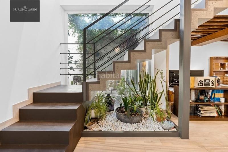 Foto 5d64e691-da54-4720-a260-1b40a4900c8c. Casa  adosada con piscia en zona sanders en Rosaleda - Juventud Granada