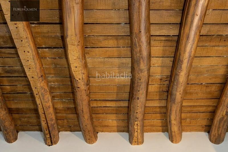 Foto a2969244-db0c-4928-88fe-ef539940d2ec. Casa  adosada con piscia en zona sanders en Rosaleda - Juventud Granada