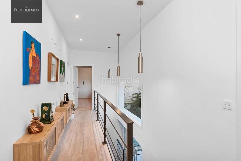 Foto ebdac19f-b4f5-4b55-a6c0-55a6c482e8bc. Casa  adosada con piscia en zona sanders en Rosaleda - Juventud Granada