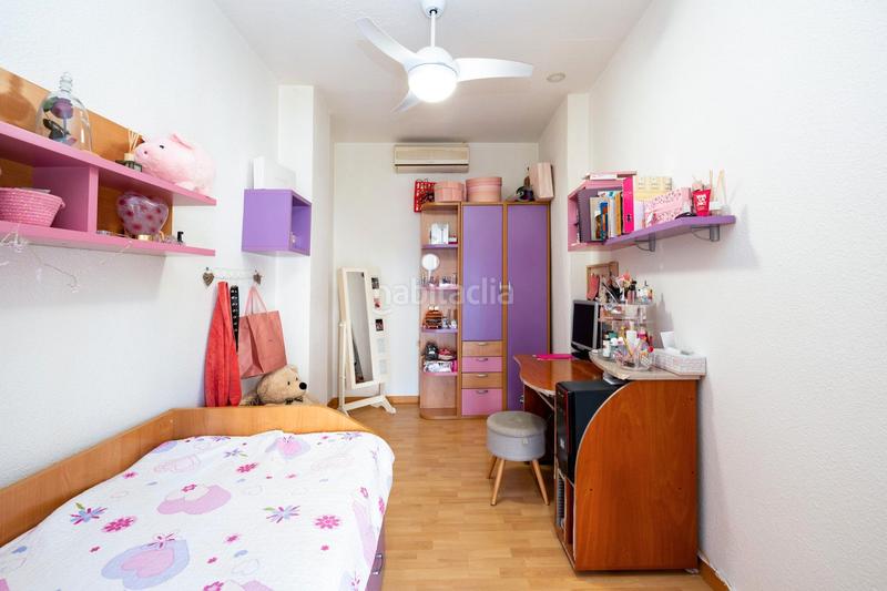 Foto 003590e2-81d9-4a4b-ae74-a76c3c2b4121. Edificio en plaza del campillo bajo 5 edificio centro en Granada