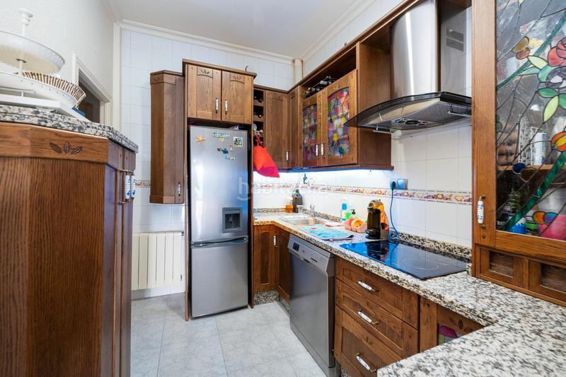 Foto 25d2d114-86b9-4622-8494-339022e0e26d. Edificio en plaza del campillo bajo 5 edificio centro en Granada