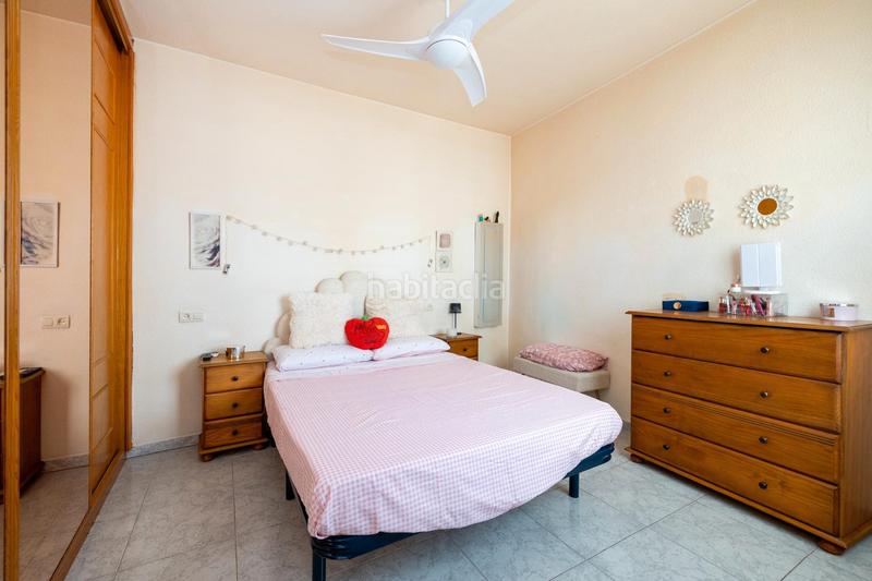 Foto 5a55ee02-f5c1-4c38-8fde-a64d86fd3326. Edificio en plaza del campillo bajo 5 edificio centro en Granada