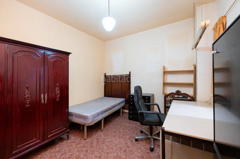 Foto a19e3578-8b62-4411-a4d4-95dc9084c2e1. Edificio en plaza del campillo bajo 5 edificio centro en Granada