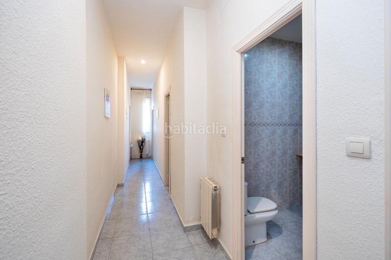 Foto ec62901d-22e7-4d76-aac5-99162047d08a. Edificio en plaza del campillo bajo 5 edificio centro en Granada