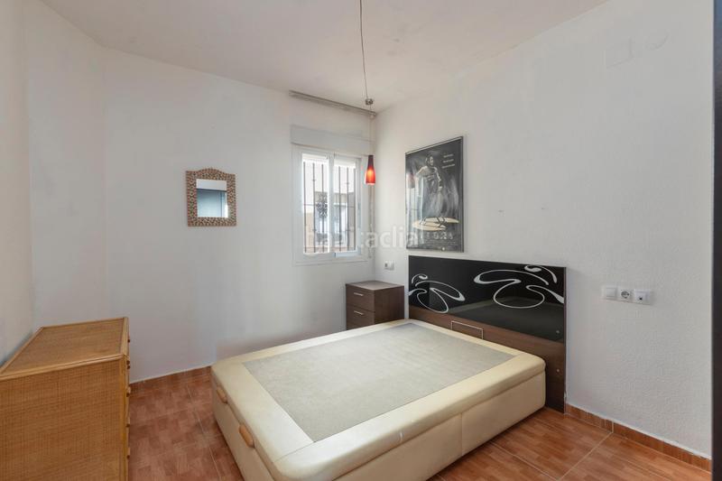 Foto 4c974de2-f3be-4274-9b03-2c5e742fd3fc. Piso en calle retiro 2 piso en Ambroz en Ambroz Vegas del Genil