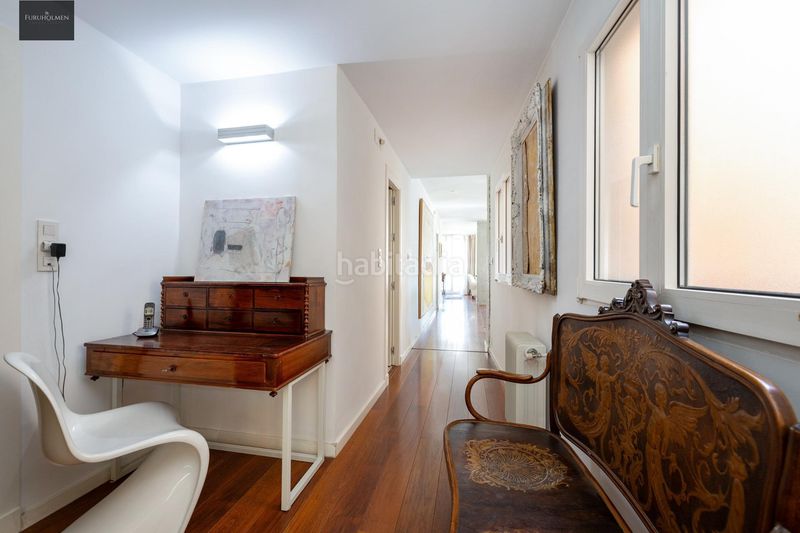 Foto d2958b6b-bc05-4b3d-8fa0-4d978c658d5f. Piso en calle doctor muñoz fernández 2 piso en zona san lazaro/beiro en Granada
