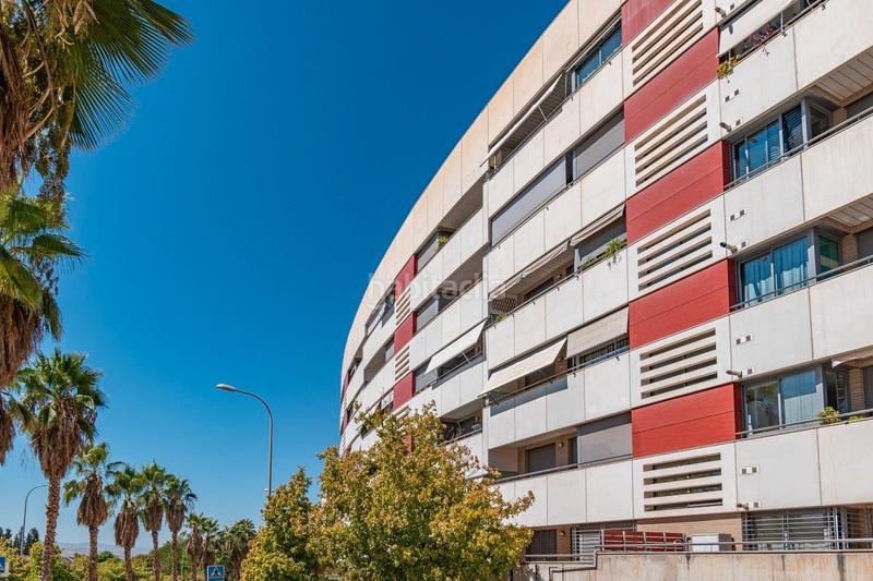 Foto 06a213e2-8e4b-4b1d-9c50-48b6c72ad1ec. Appartement avec chauffage parking piscine dans Cerrillo de Maracena - Periodistas Granada