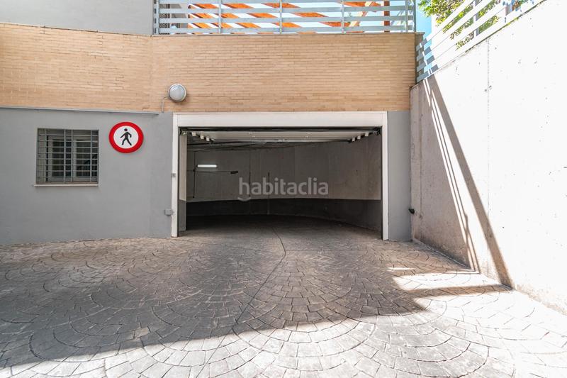 Foto 4d04f2f7-8df4-4bb9-bd6f-89b9bb50b297. Appartement avec chauffage parking piscine dans Cerrillo de Maracena - Periodistas Granada