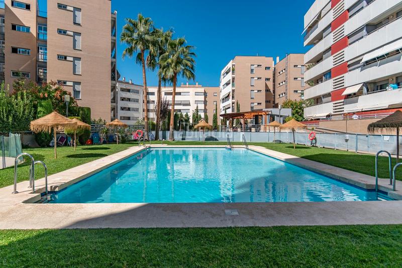 Foto a83cf911-2889-4abe-a71d-e441798ee079. Appartement avec chauffage parking piscine dans Cerrillo de Maracena - Periodistas Granada