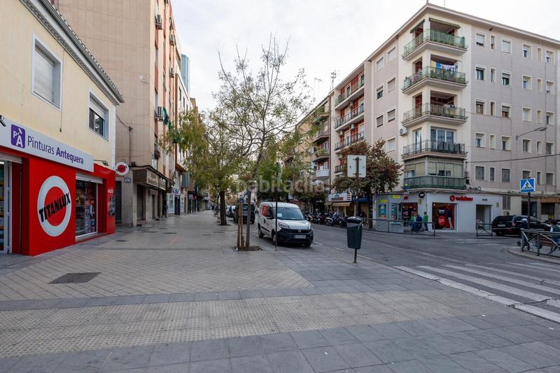 Foto 98eb4f90-a67f-4dab-87ef-26ecfd1bb54e. Piso  en zaidin zona avda. dilar en Barrio de Zaidín Granada