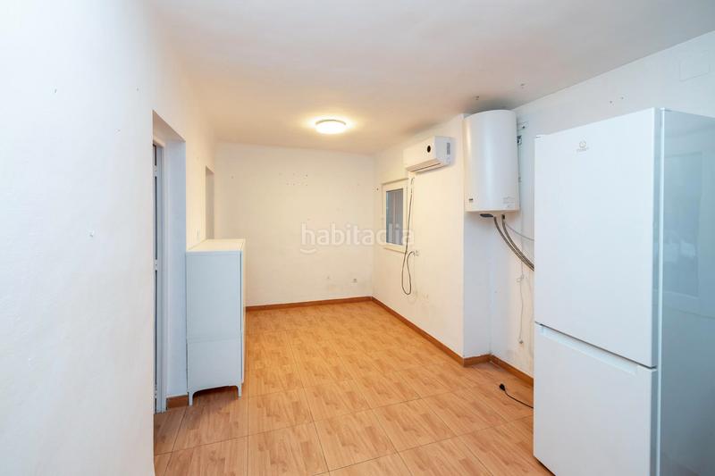 Foto cb8a8358-c5f9-47b2-b6b1-4a7c7196088d. Piso  en zaidin zona avda. dilar en Barrio de Zaidín Granada