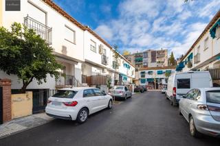 Semi detached house  Calle clementina 8. Adosado en huetor vega