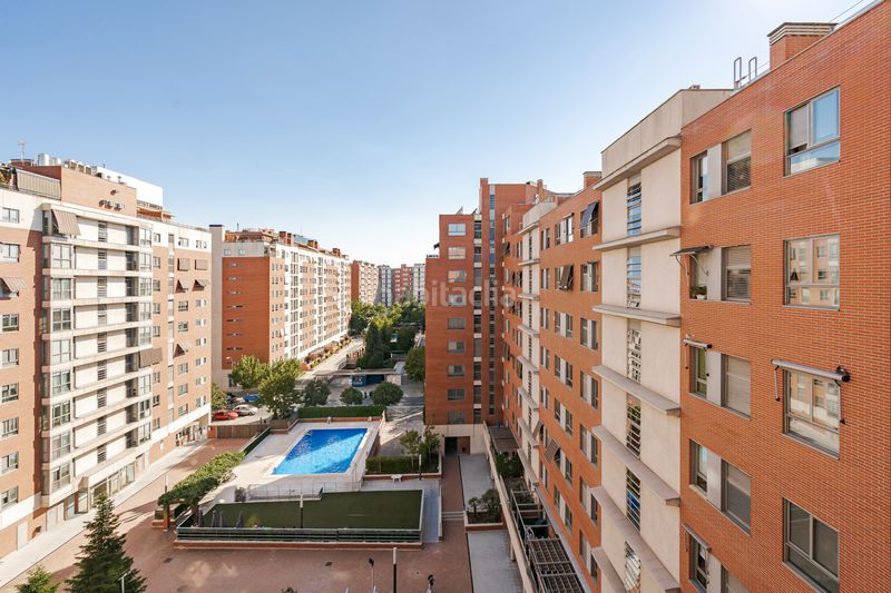 Foto 1fd1ff73-231e-4113-976e-34e88941bd4b. Pis amb calefacció aparcament piscina a Legazpi Madrid