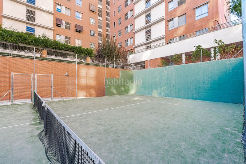 Foto 8c19cc9c-b33b-4d0e-8d42-4b8bac399e33. Pis amb calefacció aparcament piscina a Legazpi Madrid