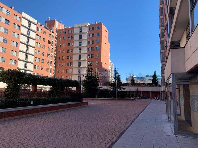 Foto 959739f7-6f8f-4e7d-91e8-96997390a380. Pis amb calefacció aparcament piscina a Legazpi Madrid