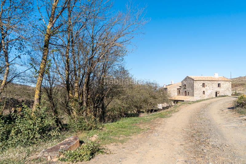 Foto 18f47fd4-bb92-4ab1-8b37-81d470283e73. Casa amb xemeneia calefacció aparcament piscina a Cadaqués