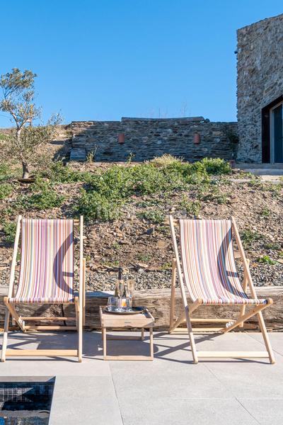 Foto 6bb7689c-878c-4792-bd0f-d80b6e88041e. Casa amb xemeneia calefacció aparcament piscina a Cadaqués