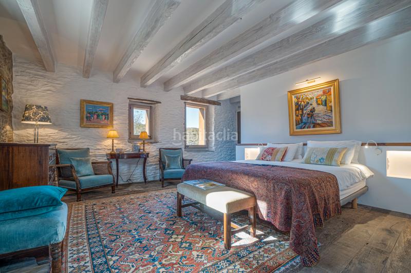 Foto b2803445-e35f-4a06-9a75-f52ad2ec7e51. Casa amb xemeneia calefacció aparcament piscina a Cadaqués