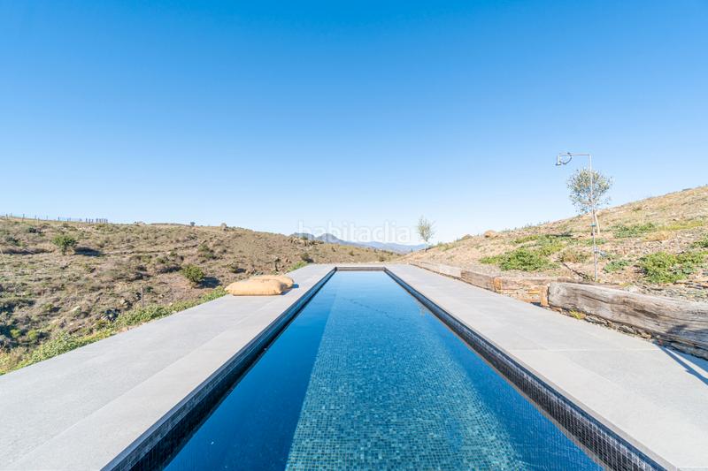 Foto cfe5b281-2046-4ad2-b241-90644c942bd8. Casa amb xemeneia calefacció aparcament piscina a Cadaqués