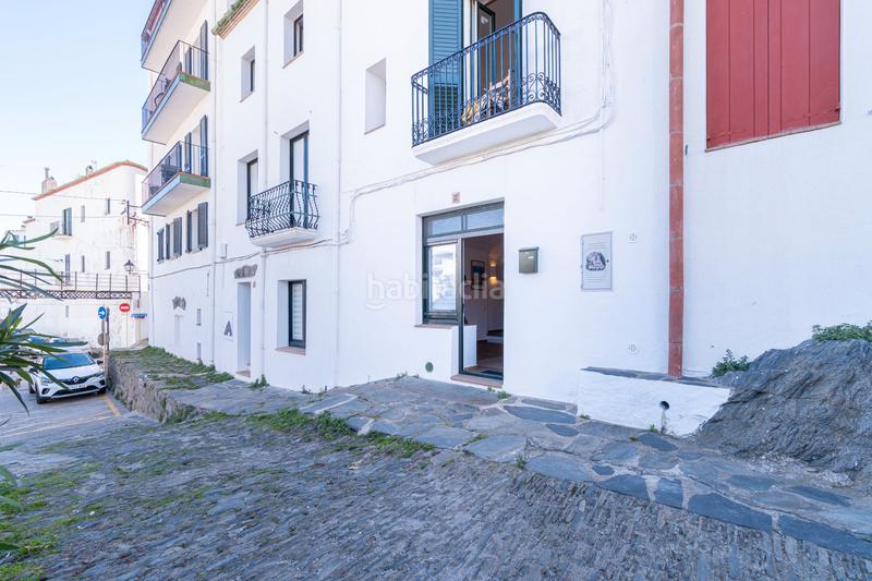 Foto 4b172cd1-4373-4fa7-b9ed-76227bd7334a. Casa adosada en carrer d'en narcís monturiol 3 casa tipica en el centro del pueblo en Cadaqués