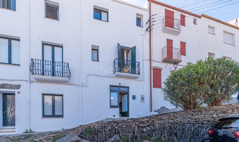 Foto 59fd6f12-512c-4082-9a69-8399d0a0fb59. Casa adosada en carrer d'en narcís monturiol 3 casa tipica en el centro del pueblo en Cadaqués