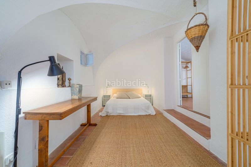 Foto 46b9e3a1-82dc-4a53-bcab-4e7d849d2650. Casa amb xemeneia a Palau-saverdera