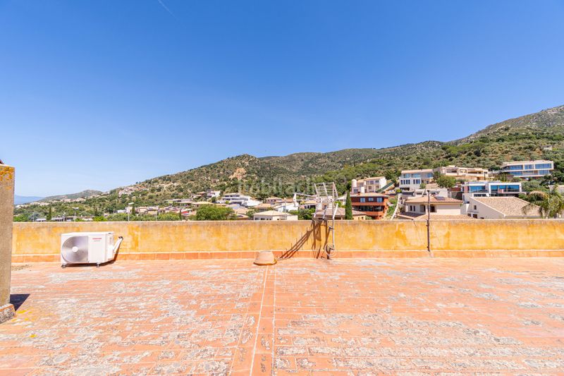 Foto 658585e3-5492-4e26-9d3f-c0cd3666309d. Casa amb xemeneia a Palau-saverdera
