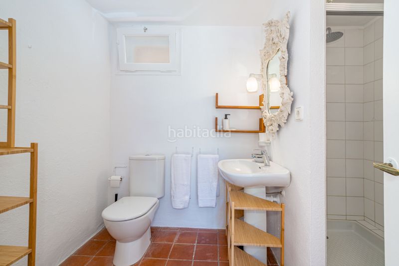 Foto a9650569-2e4f-4b13-a588-9bb9767e0511. Casa amb xemeneia a Palau-saverdera