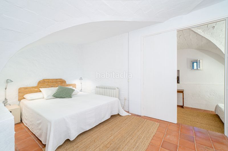 Foto c1efc239-75fb-4205-a301-8eaa335cbaf4. Casa amb xemeneia a Palau-saverdera