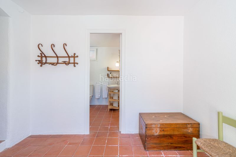 Foto f329e2e4-6095-430f-952f-da16f7606e45. Casa amb xemeneia a Palau-saverdera