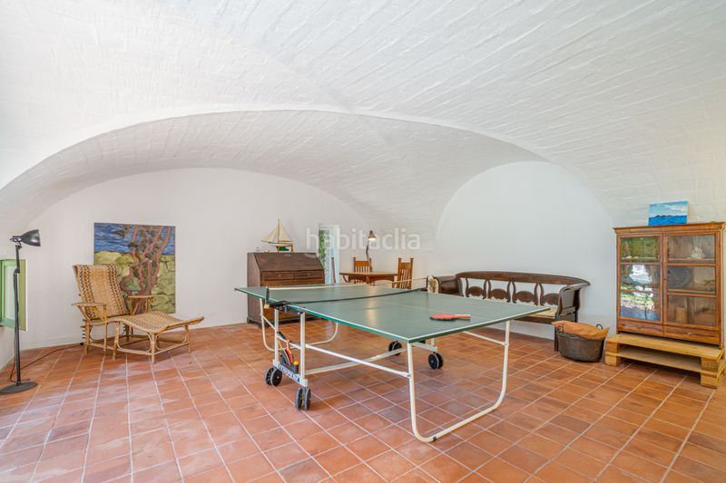 Foto f79200f5-3330-43a1-beb8-3882726dbb9e. Casa amb xemeneia a Palau-saverdera