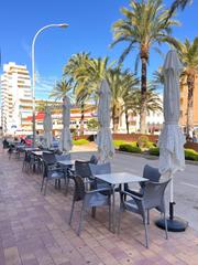 Geschäftsraum in Tavernes de la Valldigna. Restaurante a la venta en playa de tavernes de la valldigna