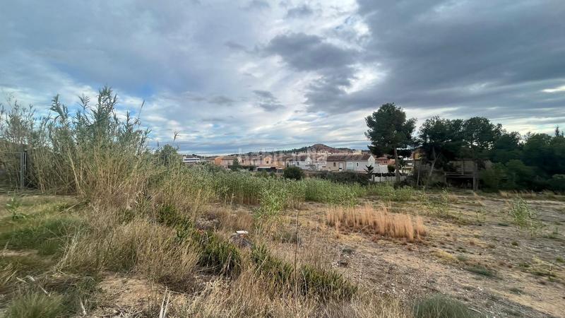 Foto 949d6510-4ba2-4963-93af-3fbe79d4cd00. Wohngrundstück in Monserrat