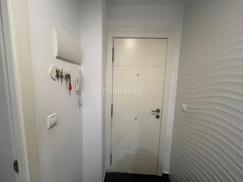 Foto 312e3434-41a7-4aa4-bb5d-fdd34af2c8be. Piso  en Benetússer