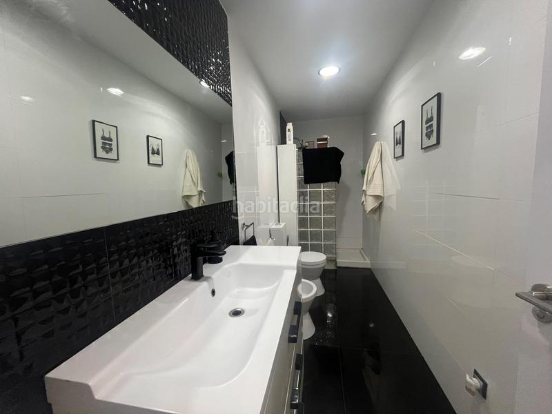 Foto 3c470bad-f866-49b5-a773-cb196328ee09. Piso  en Benetússer