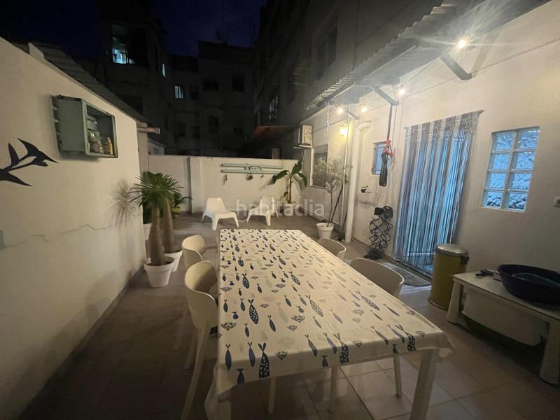 Foto c70a54bc-6a3b-4a3e-ba3c-edf24c28a207. Piso  en Benetússer