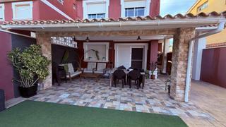 Xalet  Avenida avenida de la lloma del colbi, 14. Chalet en moncada