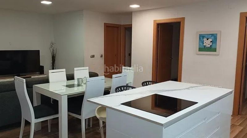 Foto d9776d37-5782-494e-bfcf-2d2f9bd6b2c1. Pis amb aparcament a Alaquàs