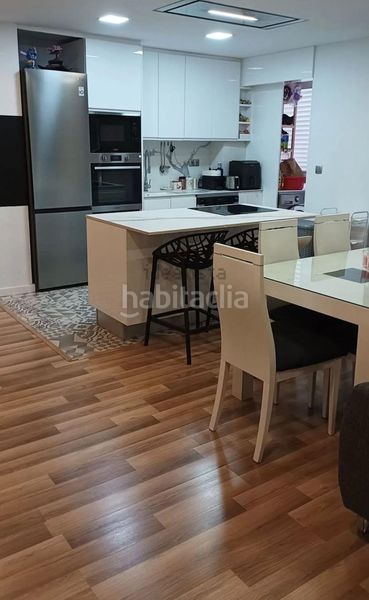 Foto e214c1b3-7e3e-4a87-bc73-0b297acef1bd. Pis amb aparcament a Alaquàs